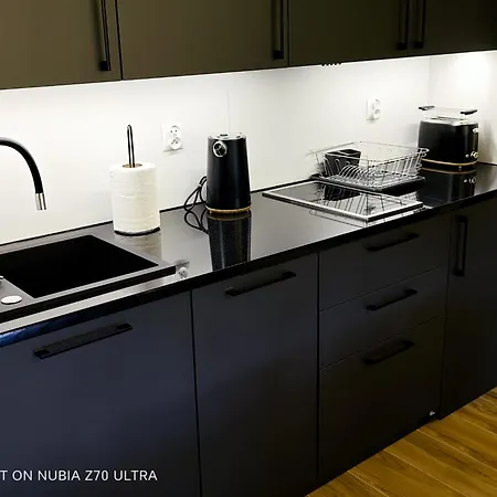 Guest house Zywiec Holidays - I - Sauna - Game - Gry Tv Play Station, Bilard, Lotki, Pilkarzyki - Sala Integracyjna - Mozliwosc Zorganizowania Przyjecia Nawet Dla 27 Osob 3*