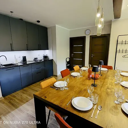 Zywiec Holidays - I - Sauna - Game - Gry Tv Play Station, Bilard, Lotki, Pilkarzyki - Sala Integracyjna - Mozliwosc Zorganizowania Przyjecia Nawet Dla 27 Osob 3* Gilowice (Zywiec)