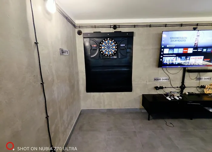 Zywiec Holidays - I - Sauna - Game - Gry Tv Play Station, Bilard, Lotki, Pilkarzyki - Sala Integracyjna - Mozliwosc Zorganizowania Przyjecia Nawet Dla 27 Osob 3*