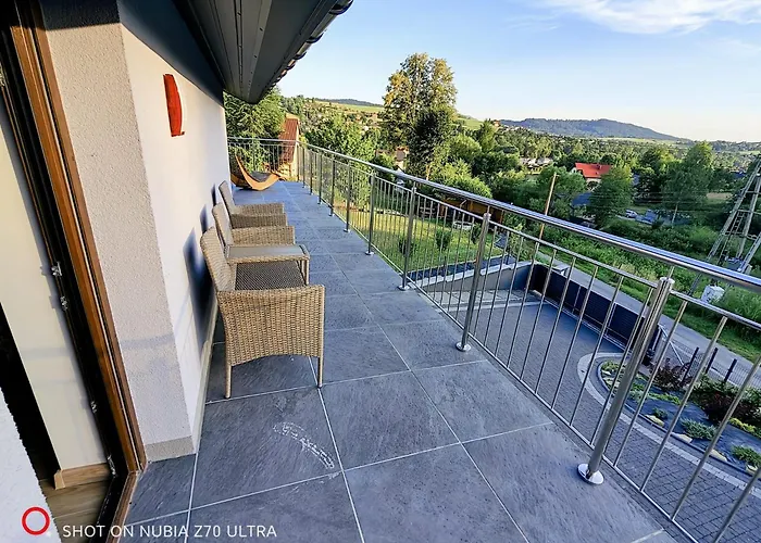 Penzion Zywiec Holidays - I - Sauna - Game - Gry Tv Play Station, Bilard, Lotki, Pilkarzyki - Sala Integracyjna - Mozliwosc Zorganizowania Przyjecia Nawet Dla 27 Osob Gilowice (Zywiec)