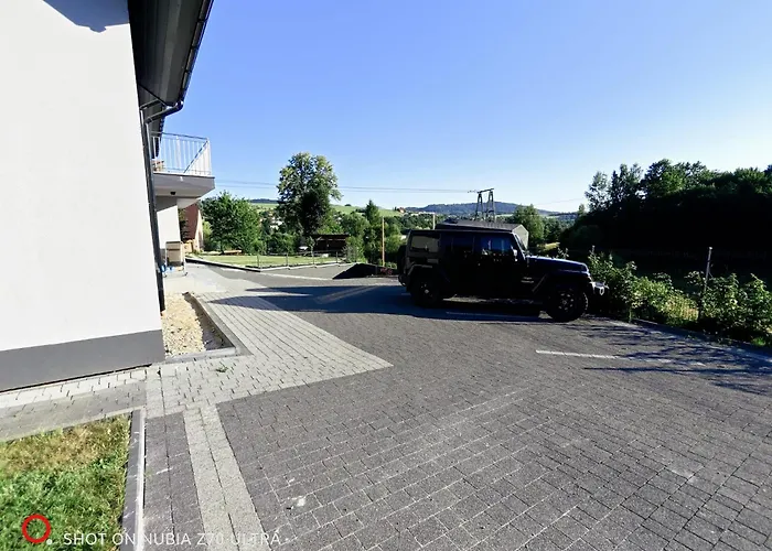 Zywiec Holidays - I - Sauna - Game - Gry Tv Play Station, Bilard, Lotki, Pilkarzyki - Sala Integracyjna - Mozliwosc Zorganizowania Przyjecia Nawet Dla 27 Osob 3*