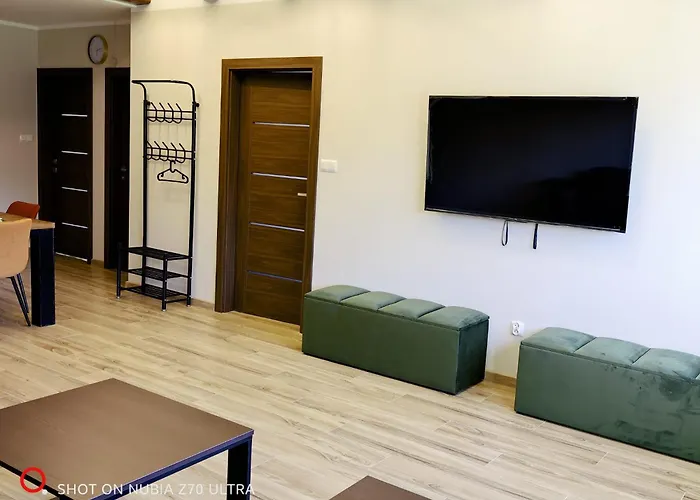 Zywiec Holidays - I - Sauna - Game - Gry Tv Play Station, Bilard, Lotki, Pilkarzyki - Sala Integracyjna - Mozliwosc Zorganizowania Przyjecia Nawet Dla 27 Osob 3* Gilowice (Zywiec)