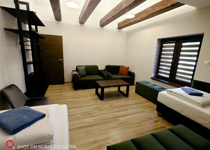 Zywiec Holidays - I - Sauna - Game - Gry Tv Play Station, Bilard, Lotki, Pilkarzyki - Sala Integracyjna - Mozliwosc Zorganizowania Przyjecia Nawet Dla 27 Osob